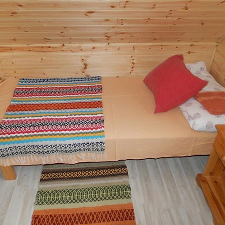 Ala-Laugu Holiday Home Leisi Kültér fotó